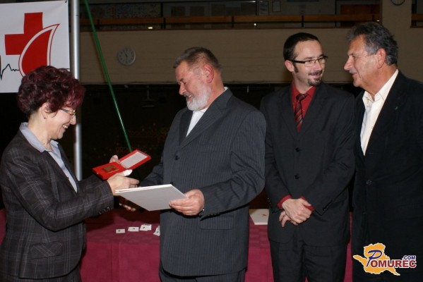 V Gornji Radgoni zvesti krvodajalci prejeli plakete in priznanja